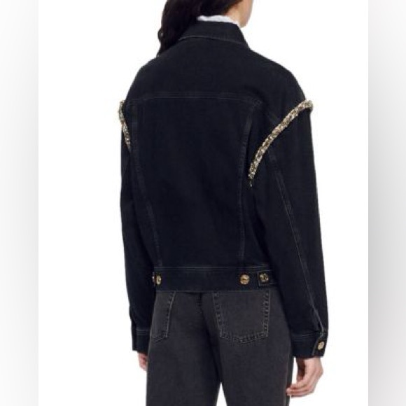 Elegant Black Jean Jacket with Gold Detailing - Picture 2 of 10